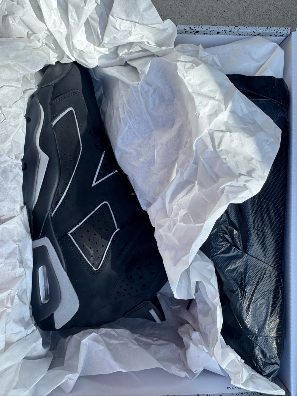 Men’s Size 12 Jordan Retro 6 “Cap and Gown’s”